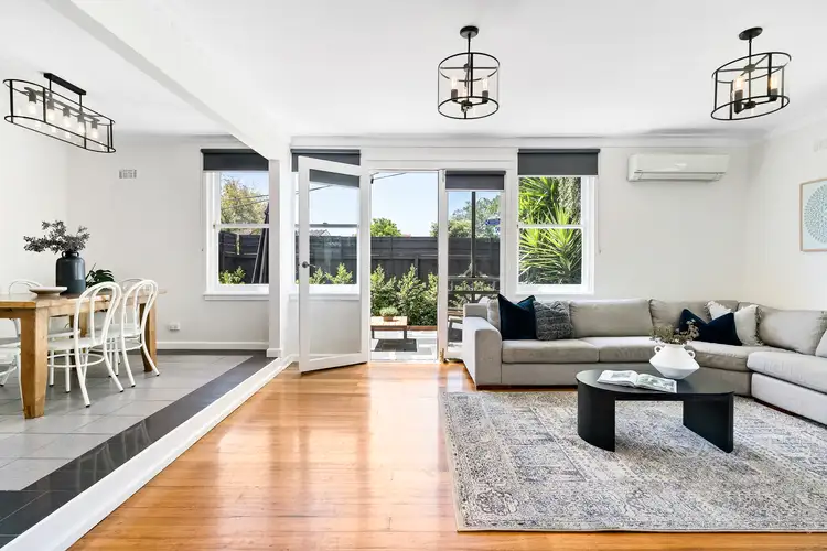 8 Short Street, Maidstone VIC 3012