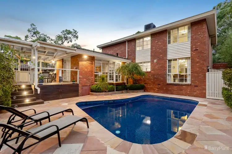 4 Meldrum Close, Doncaster East VIC 3109