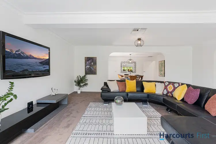Second view of Homely house listing, 8 Caulfield Court, Wantirna VIC 3152