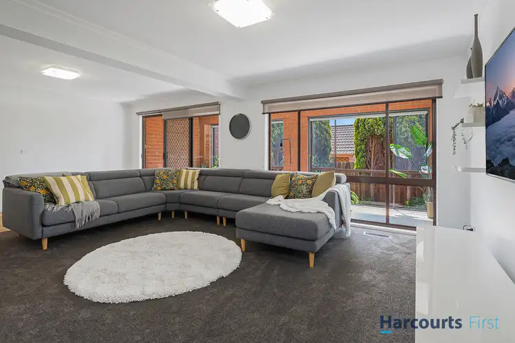 Fifth view of Homely house listing, 8 Caulfield Court, Wantirna VIC 3152