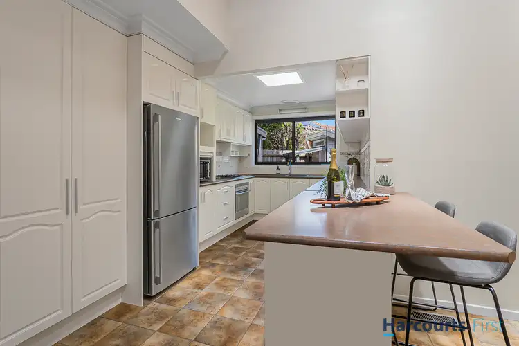 Sixth view of Homely house listing, 8 Caulfield Court, Wantirna VIC 3152