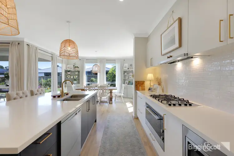 Sixth view of Homely house listing, 23 King Parrot Boulevard, Drouin VIC 3818