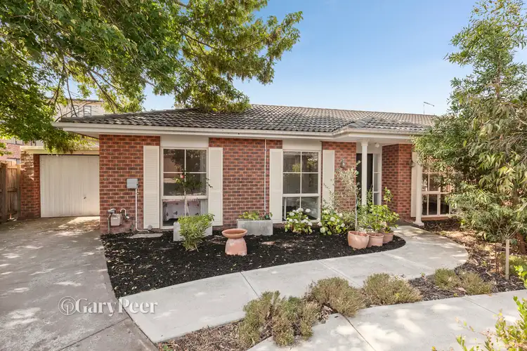4/4 Service Street, Caulfield North VIC 3161