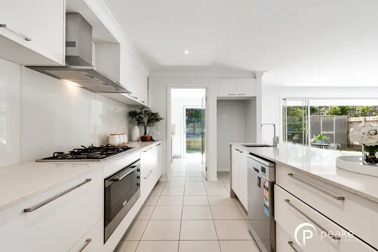 Fifth view of Homely townhouse listing, 9 Tanika Lane, Narre Warren VIC 3805