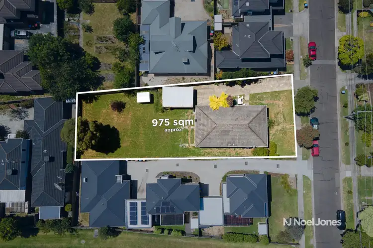 45 Pine Crescent, Boronia VIC 3155