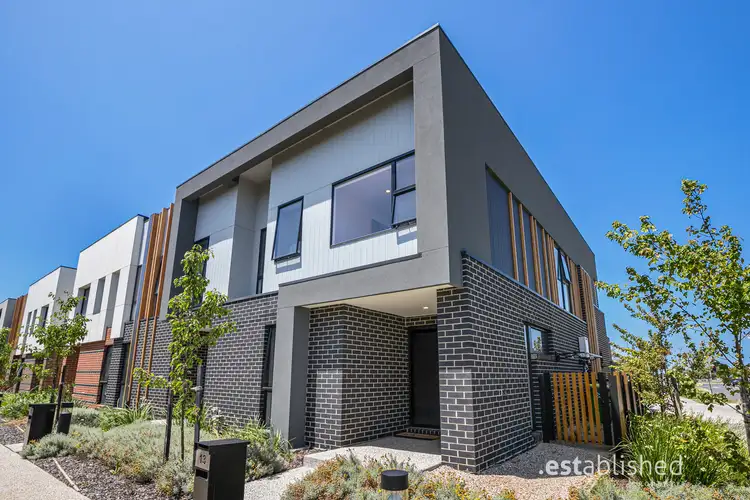 13 Lyra Walk, Point Cook VIC 3030