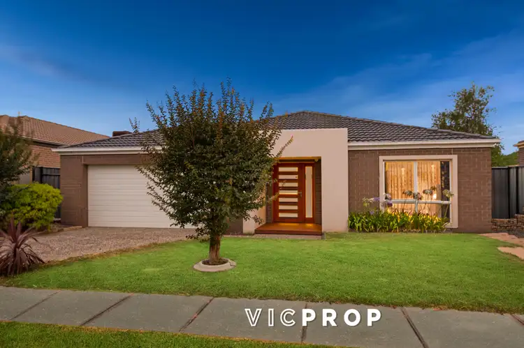 37 Villiers Drive, Point Cook VIC 3030