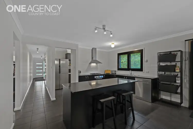 Second view of Homely house listing, 29 Pepper Crescent, Drouin VIC 3818