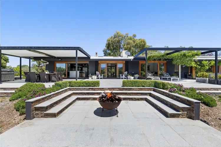 30 Kemp Road, New Gisborne VIC 3438