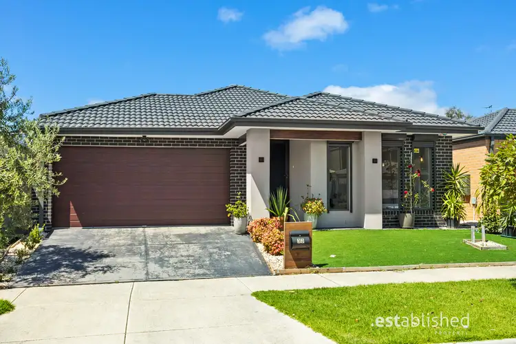 33 Lispenard Circuit, Point Cook VIC 3030