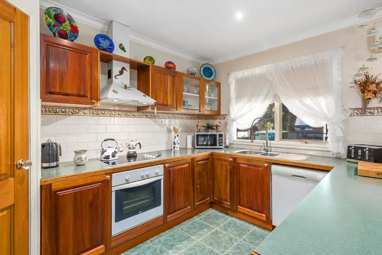 Fifth view of Homely house listing, 7 Wason Court, Tooborac VIC 3522