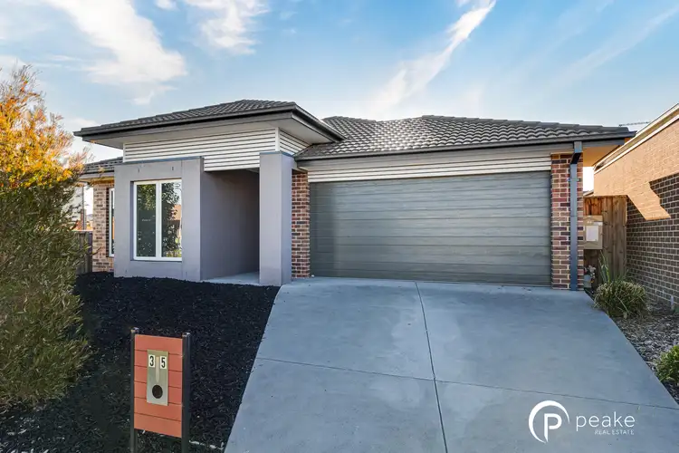 35 Curved Trunk Road, Officer VIC 3809