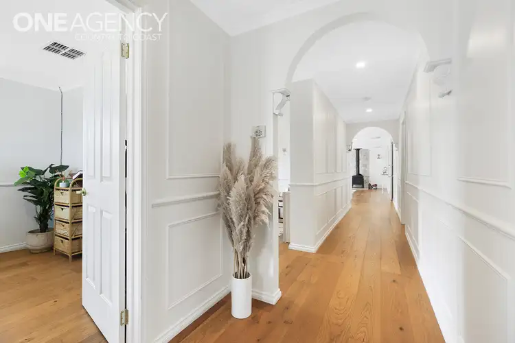 Fifth view of Homely house listing, 3 Sturt Place, Warragul VIC 3820
