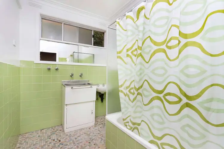 Fifth view of Homely unit listing, 5/10 Parsons Street, Sunshine VIC 3020