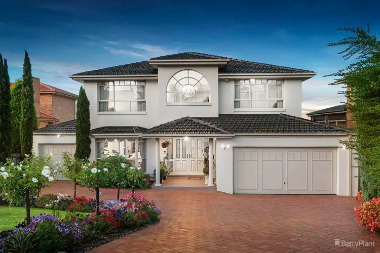13 Bicentennial Court, Doncaster East VIC 3109