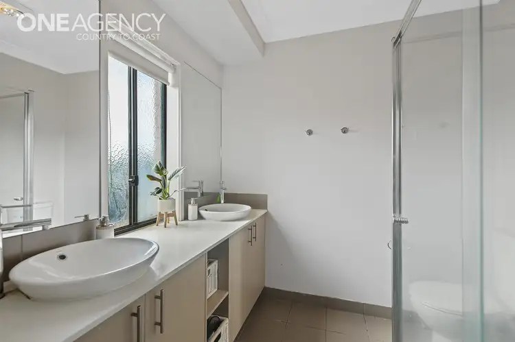 Fourth view of Homely house listing, 39 Myrtle Crescent, Warragul VIC 3820
