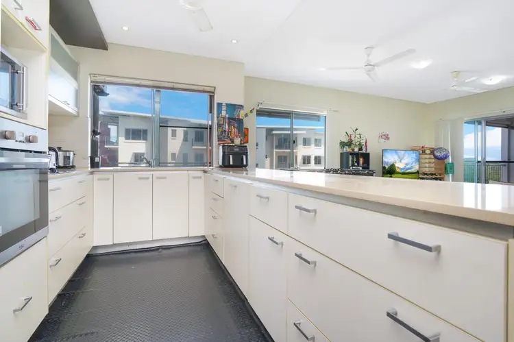 27/144 Smith Street, Darwin City NT 800