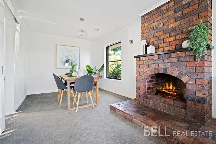 Fifth view of Homely house listing, 2 Capri Close, Seville VIC 3139