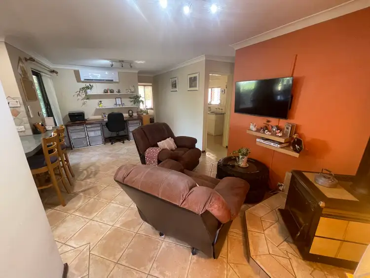 Seventh view of Homely house listing, 7 Duignan Place, Australind WA 6233