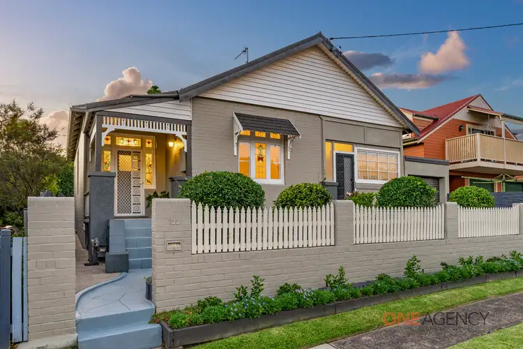 100 Carrington Street, Mayfield NSW 2304