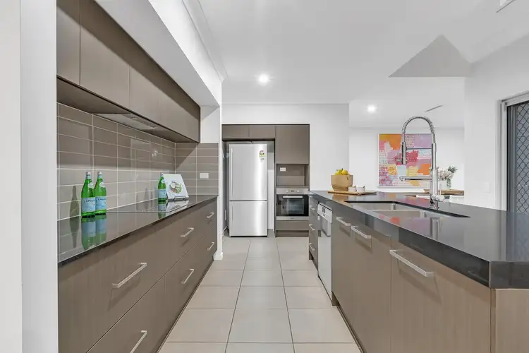 Sixth view of Homely house listing, 8/13 Kirkdale Road, Chapel Hill QLD 4069