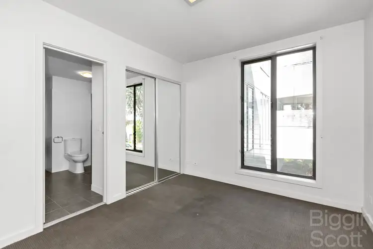 Fourth view of Homely apartment listing, 4/4 Yarra Bing Crescent, Burwood VIC 3125