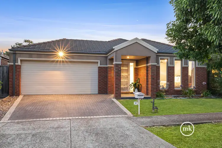 8 Corsica Avenue, South Morang VIC 3752