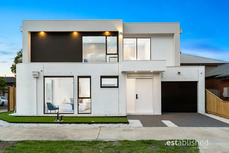 114 Bensonhurst Parade, Point Cook VIC 3030
