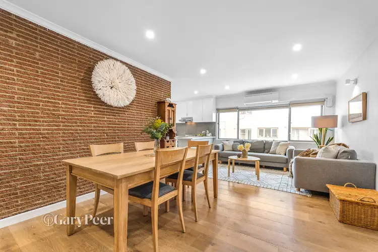 6/64 Alma Road