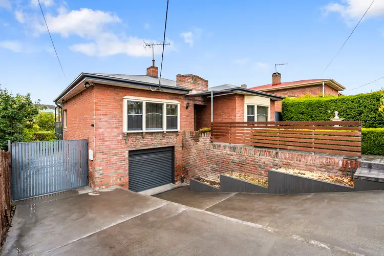 117 Montagu Street, New Town TAS 7008