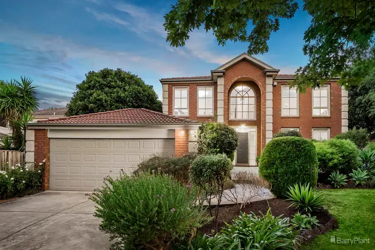 2 Fremont Close, Bulleen VIC 3105