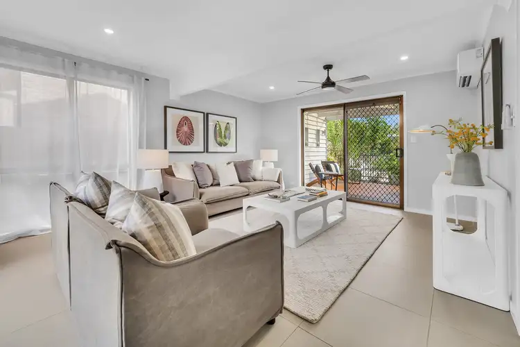 Sixth view of Homely house listing, 10 Halmore Place, Chapel Hill QLD 4069