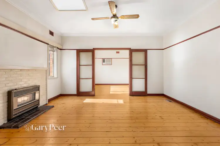 Second view of Homely house listing, 16 McGuinness Road, Bentleigh East VIC 3165