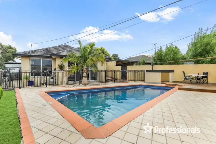 63 Allanfield Crescent, Boronia VIC 3155