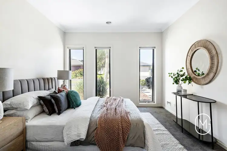 Fifth view of Homely house listing, 5 Furlong Drive, Doreen VIC 3754