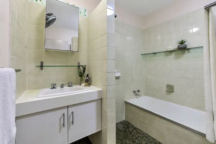 Sixth view of Homely house listing, 2 Woolwonga Court, Anula NT 812
