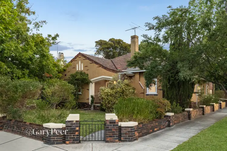 14 Powderham Road, Caulfield North VIC 3161