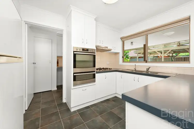 Sixth view of Homely house listing, 2 Lauderdale Avenue, Alfredton VIC 3350