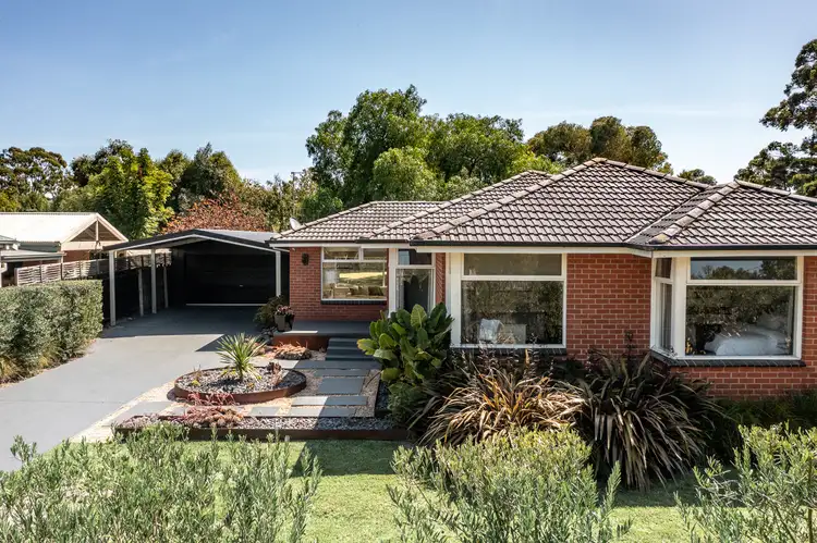 6 Mount Barron Street, Balnarring VIC 3926