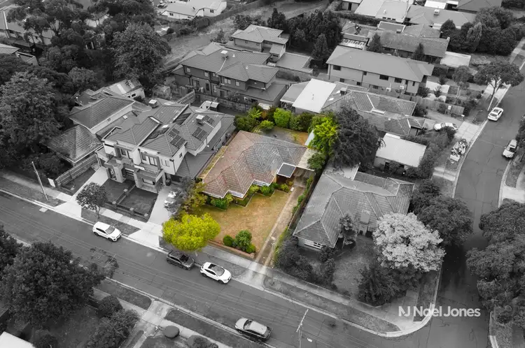 Second view of Homely house listing, 21 Victor Crescent, Forest Hill VIC 3131