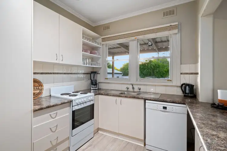 Fourth view of Homely house listing, 721 Wandoo Crescent, Albury NSW 2640
