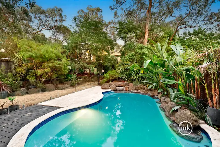 52 Hillcrest Road, Eltham North VIC 3095