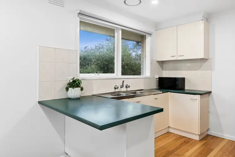 Second view of Homely house listing, 7 Linnet Court, Mornington VIC 3931
