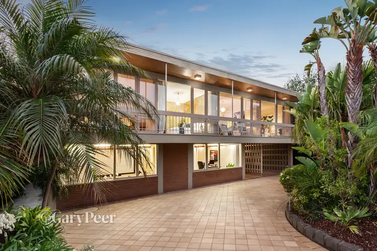 27 Aroona Road, Caulfield North VIC 3161