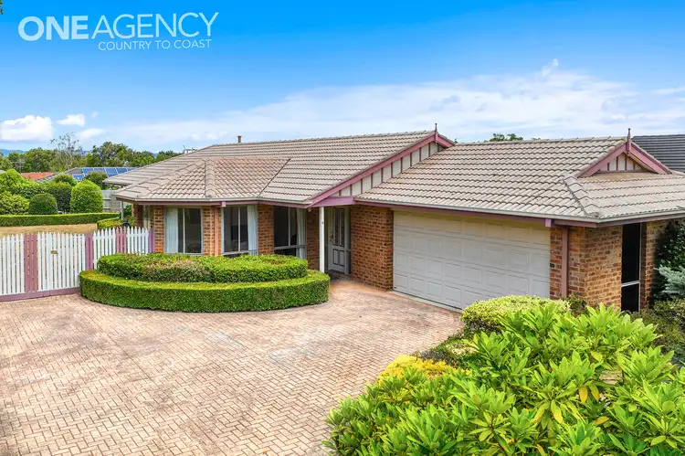 Main view of Homely house listing, 4 Amber Place, Warragul VIC 3820