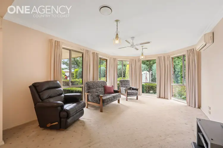 Fourth view of Homely house listing, 4 Amber Place, Warragul VIC 3820