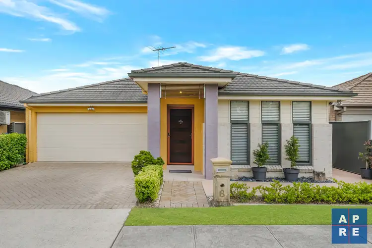 8 McIntyre Street, Ropes Crossing NSW 2760