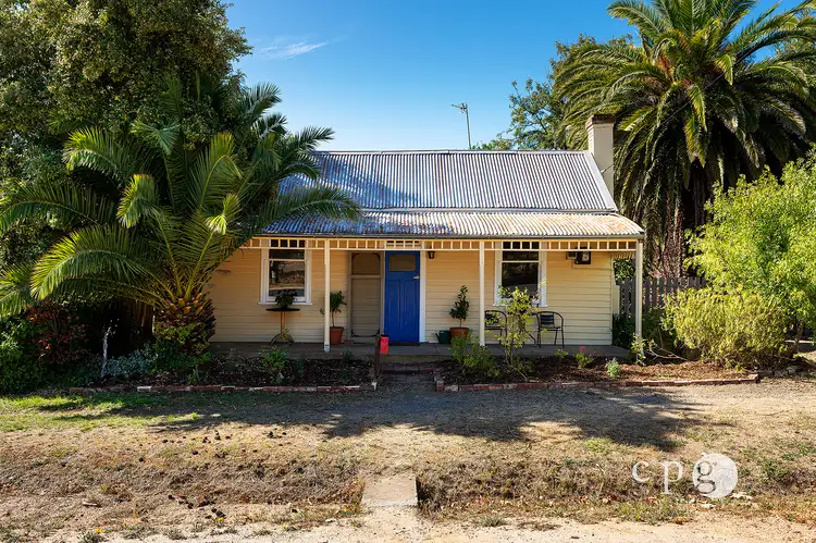 33 Hunter Street, Castlemaine VIC 3450