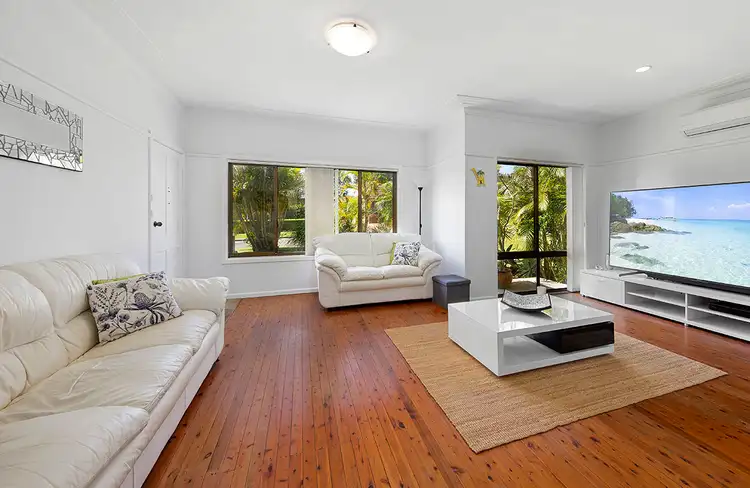 Third view of Homely house listing, 5 Crusade Place, Woolooware NSW 2230