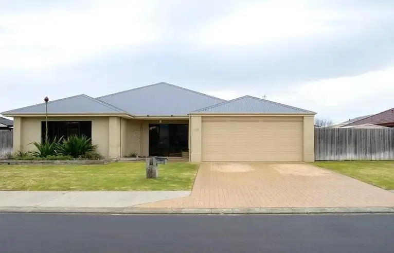 Main view of Homely house listing, 125 Braidwood Drive, Australind WA 6233
